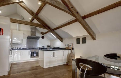 Pistyll Cottage | The Threshing Barn - a llyn peninsula that sleeps 6 guests in 3 bedrooms