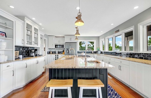 Osage Beach House | The Tiki House - Stay for 28!