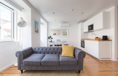Merces Apartment | The Tin Artist Atelier 1 bedroom apartment