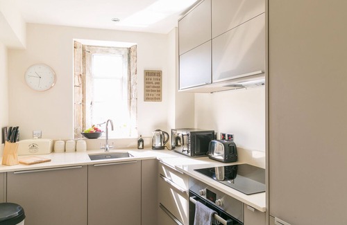Stamford Cottage | The Toll House at Riverside Stamford