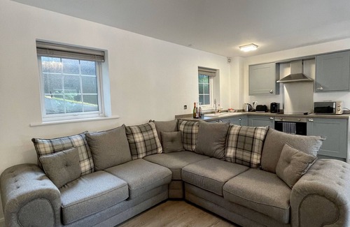 Yarm Apartment | The Toot Suite Self Catering, Private Hot Tub
