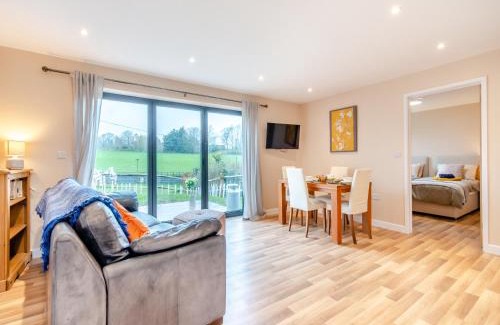 Five Oak Green House | The Tractor Shed