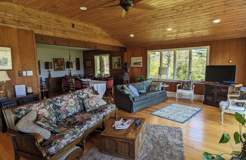 Fletcher House | The Twisty Maple House