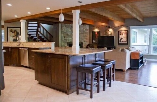 Bandon House | THE ULTIMATE! Warmer location, Spacious, PERFECT for GOLFERS, FAMILIES, Pets