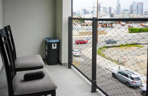 Arts District Apartment | The Upper Rooms