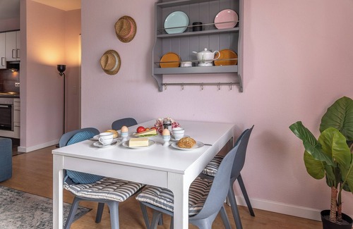 Horum Apartment | The vacation apartment Sandbank in the house "Seeblick" in the North Sea spa Carolinensiel l