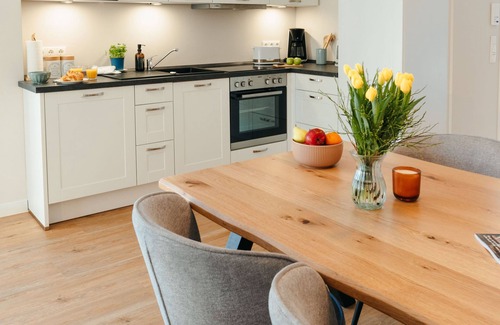 Ratzeburg Apartment | The vacation apartment with large roof terrace is located in the forest on Ratzeburger Küchensee