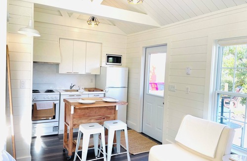 Cupids House | The Vaulted Tiny house w/Hot Tub-A Luxury Stay in Cupids NL