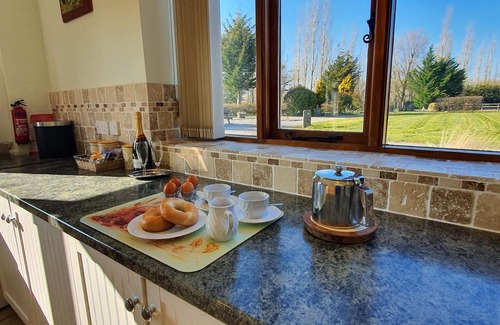 Woolland House | The Victorian Barn self catering holidays with pool & hot tubs
