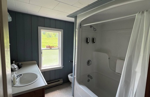 Smiths Cove Hotel | The Villages of Mountain Gap Resort
