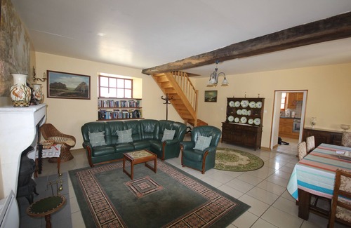Le Gicq House | The Vines beautiful Charentaise Property with, wifi, swimming pool .