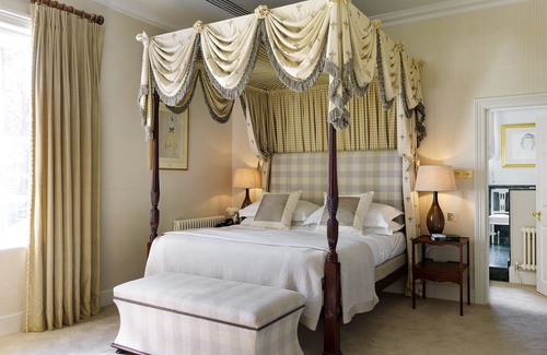 Stockcross Hotel | The Vineyard