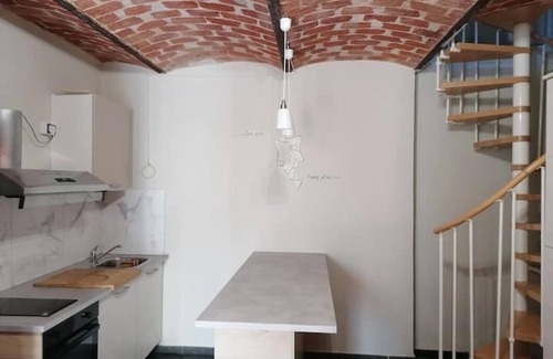 San Damiano dʼAsti Apartment | The voltine, detached house in the historic center