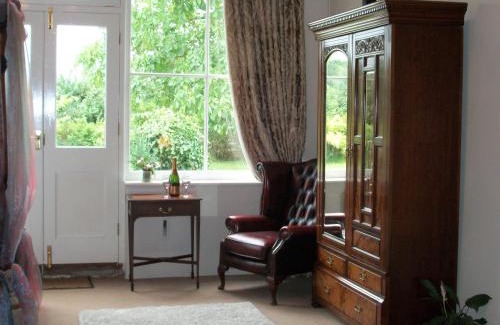 Thistley Green House | The Walnuts Country House