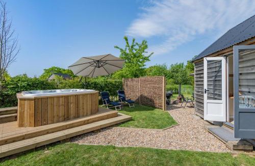 Abbess Roding House | The Warren