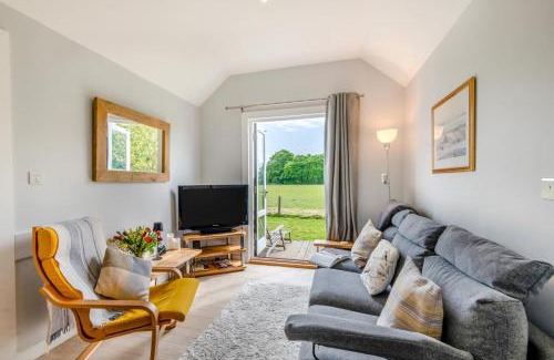 Abbess Roding House | The Warren