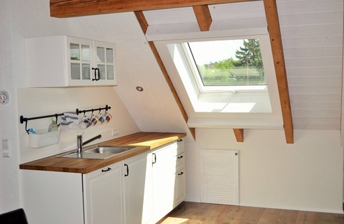 Besigheim Apartment | The Weinblick - Relax and drink a Schorle - in Germany's most beautiful wine town