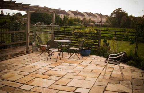 Dromineer Bed & Breakfast | The Well Meadow B&B