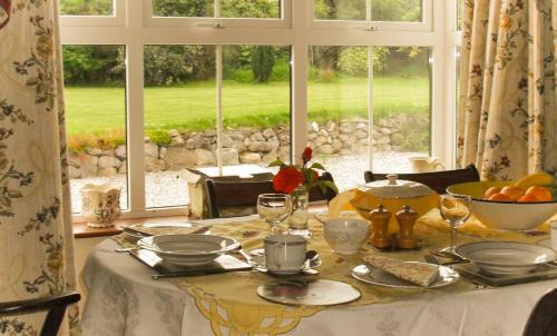 Dromineer Bed & Breakfast | The Well Meadow B&B