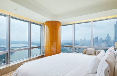Gu Lou Hotel | The Westin Nanjing Xuanwu Lake