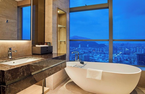 Lucheng District Hotel | The Westin Wenzhou