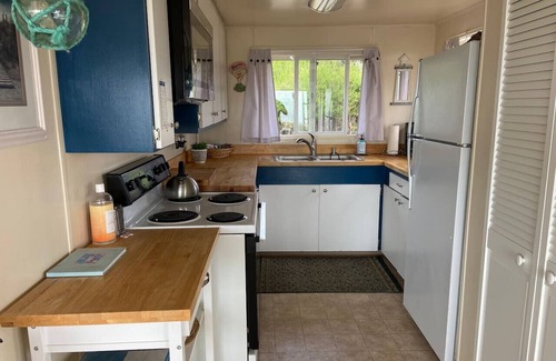 Agate Beach Cottage | The Whale's Edge, Oceanfront Cottage with view