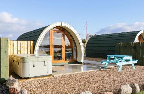 Burtonport House | The Wheelhouse Pod No 1