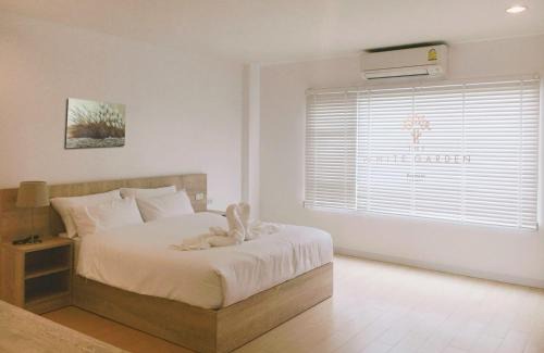 Saraburi Hotel | The White Garden Premier Saraburi