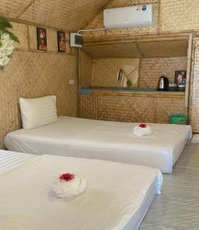 Pak Nam Hotel | The White House Pakbara