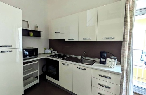 Pozzallo Apartment | The White House, terrace on the Mediterranean