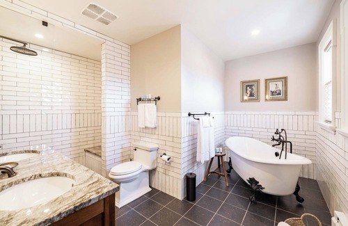 Willoughby Bed & Breakfast | The Willoughby House