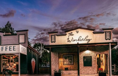 Goomeri House | The Wimberley - Stay in the heart of town Goomeri!