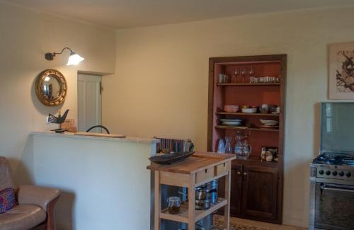 Rocchetta Palafea Apartment | The Winemaker's House - La Collina La Casa