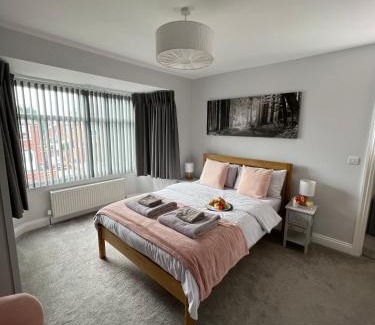 Doncaster House | The Wootton House