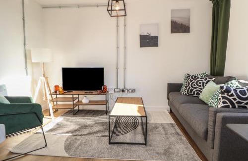 Warrington Apartment | The Works by DAG