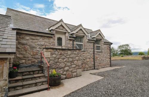 Rhyd-y-foel House | The Wren