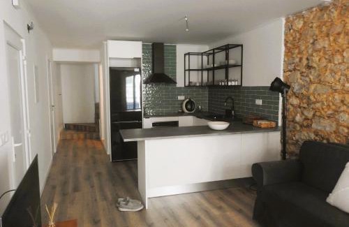 Perofilho Apartment | the writer's neighbor I