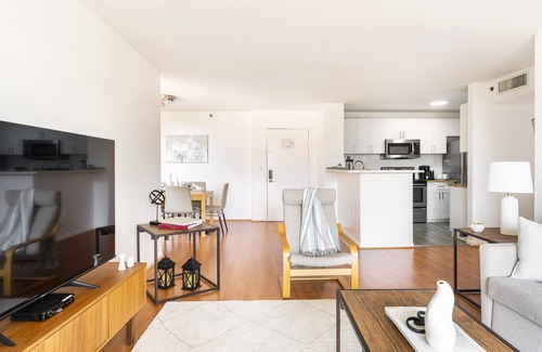 Aventura Condo | THE YACHT CLUB AT AVENTURA, AMAZING GOLF VIEW , 2/2 BED FREE WIFI AND PARKING