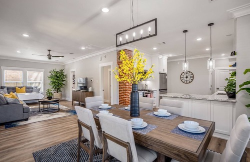 Greater East End House | The Yellow Brick Road House at East Downtown