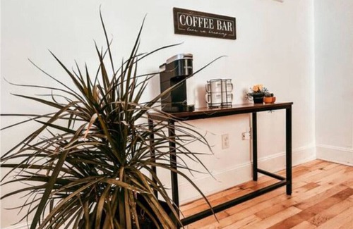 Waxahachie Apartment | The Yellowrose Downtown