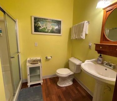 Phelps Bed & Breakfast | The Yorkshire Inn