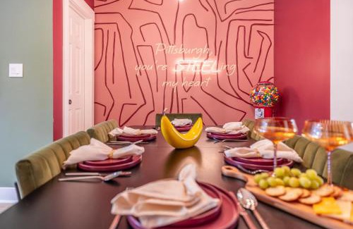 South Side Flats House | Themed Property on Carson St with Hot Tub