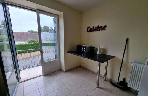 Cosnac Apartment | These days in Corrèze - Cosnac - quiet/view/ideally located-professional or relaxation stay