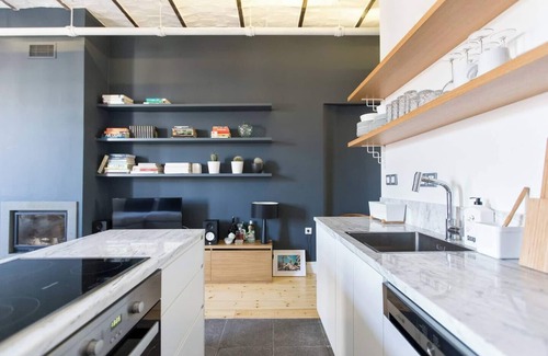 Galata Apartment | This apartment is a 1 bedroom(s), 1 bathrooms, located in Beyoğlu, İstanbul.