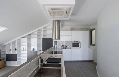 Macka Apartment | This apartment is a 2 bedroom(s), 2 bathrooms, located in Şişli, İstanbul.
