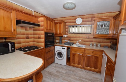 Sheringham Cottage | This bright and welcoming annexe is well equipped, with parking - perfect for a break exploring the