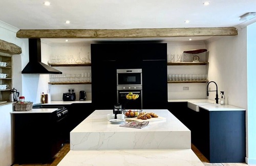 Bodorgan House | This historic, former public house has been transformed into a superb holiday residence