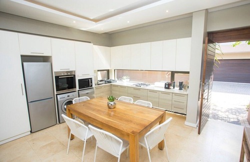 Port Zimbali House | This house is a 3 bedroom(s), 3 bathrooms, located in Dolphin Coast, KwaZulu-Natal.