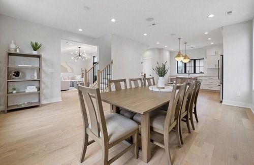 Italian Village House | This house is a 4 bedroom(s), 3 bathrooms, located in Columbus, OH.