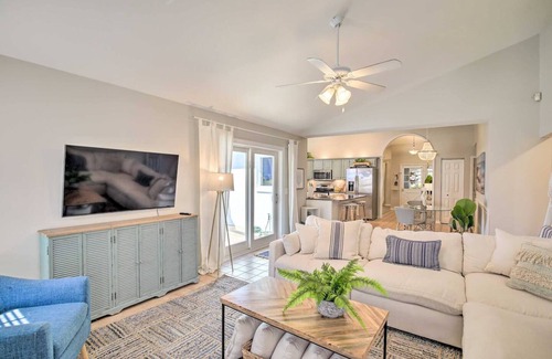 Bloomingdale House | This house is a 4 bedroom(s), 2 bathrooms, located in Valrico, FL.
